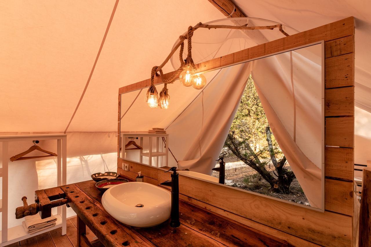 Plage Cachee - Glamping Врбоска Екстериор снимка